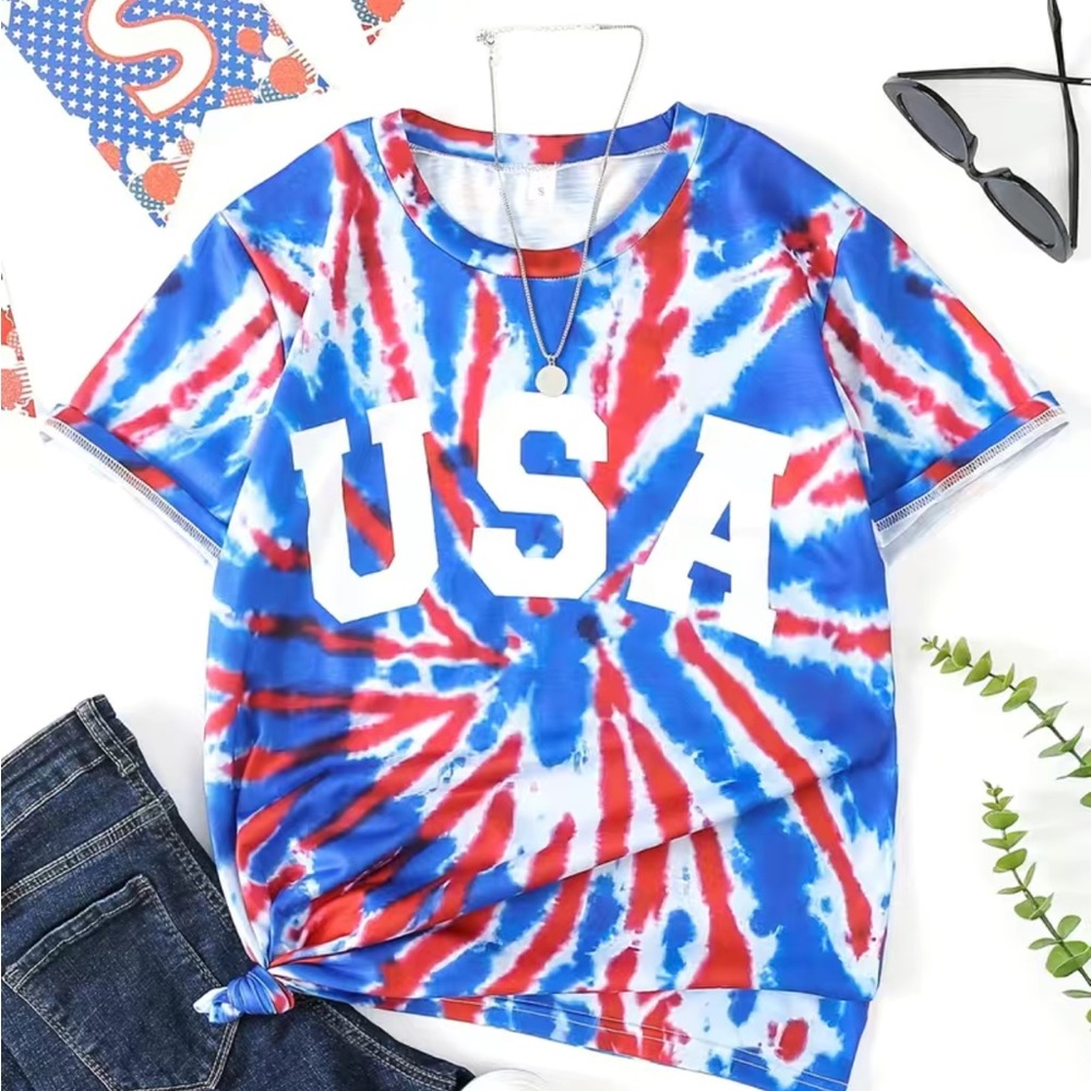 USA Tee shirt. True to size.
